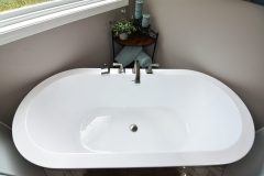 rdbr-narveson-finishedmasterbath03