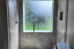 1_gallery_RDBR-Patterson-FramelessGlassShowerWindow_1687468850