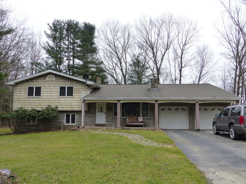 Split Level Houses In Gang Mills 02