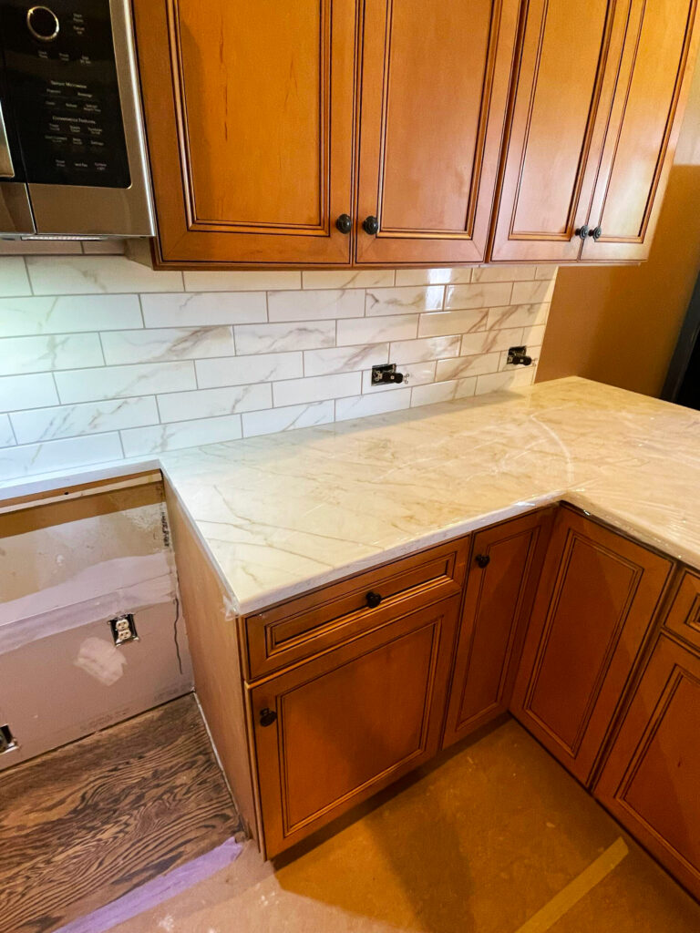 quartzite countertops picture