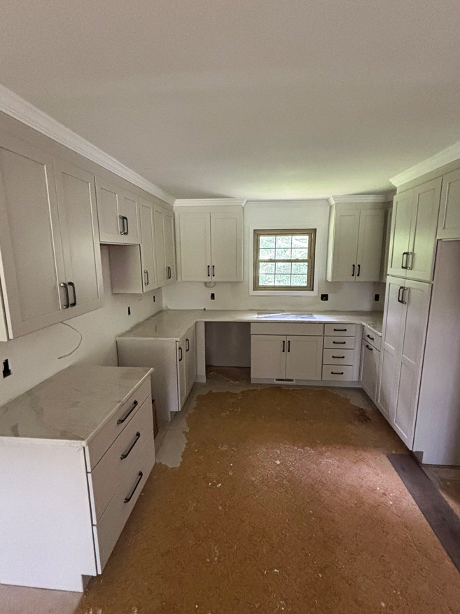 Danz78 height of kitchen island picture