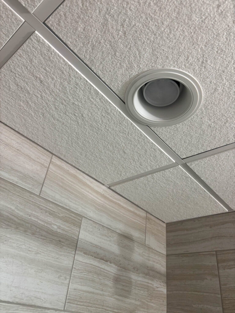 Defender111 Defender121