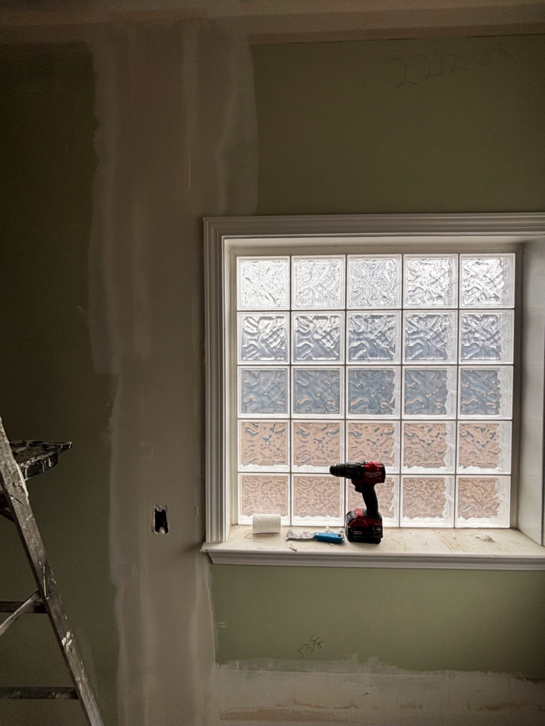 Graw25 standard size windows picture