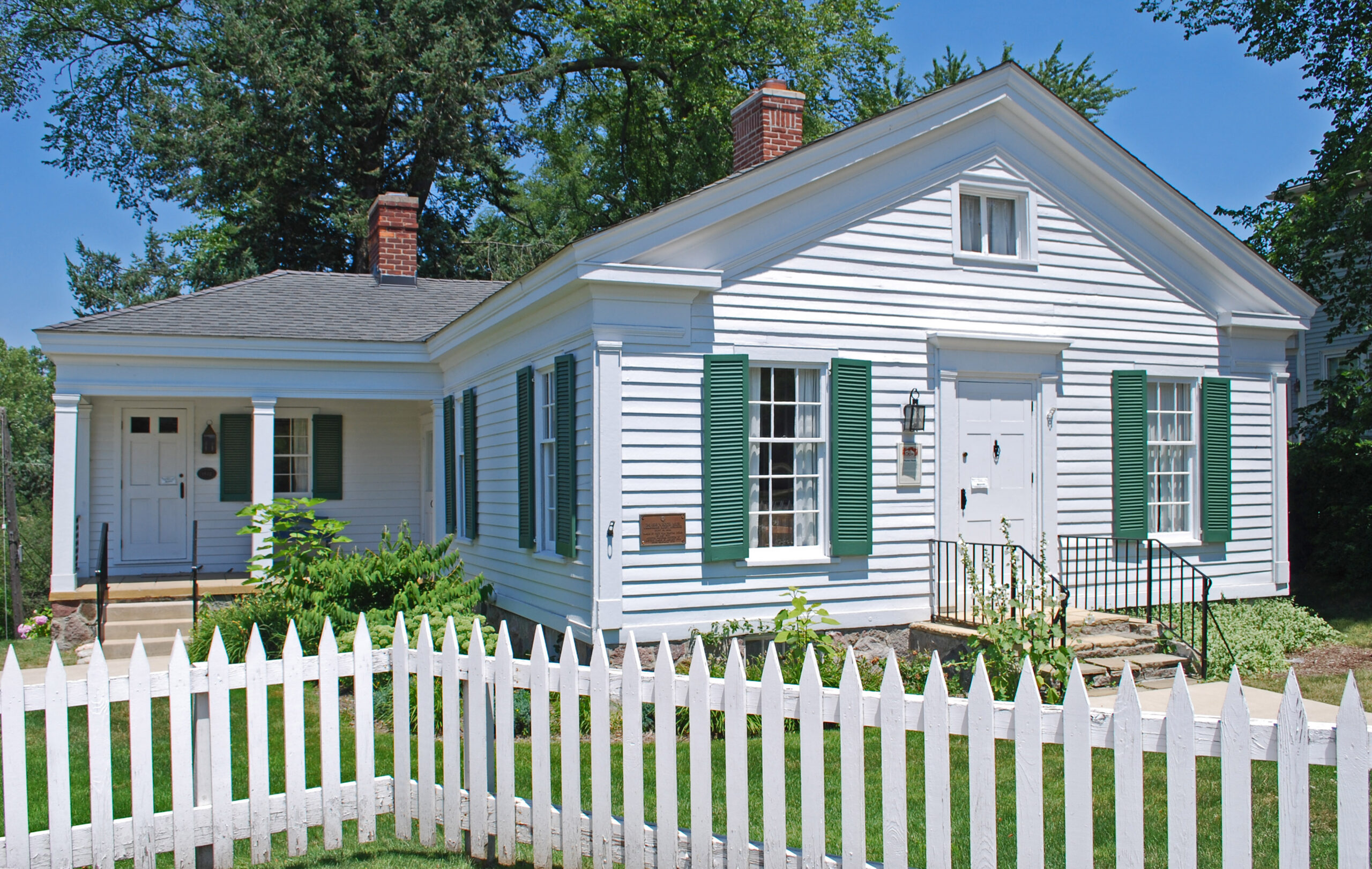 Johnwhunterhousebirminghammi best siding upgrade for historic homes picture